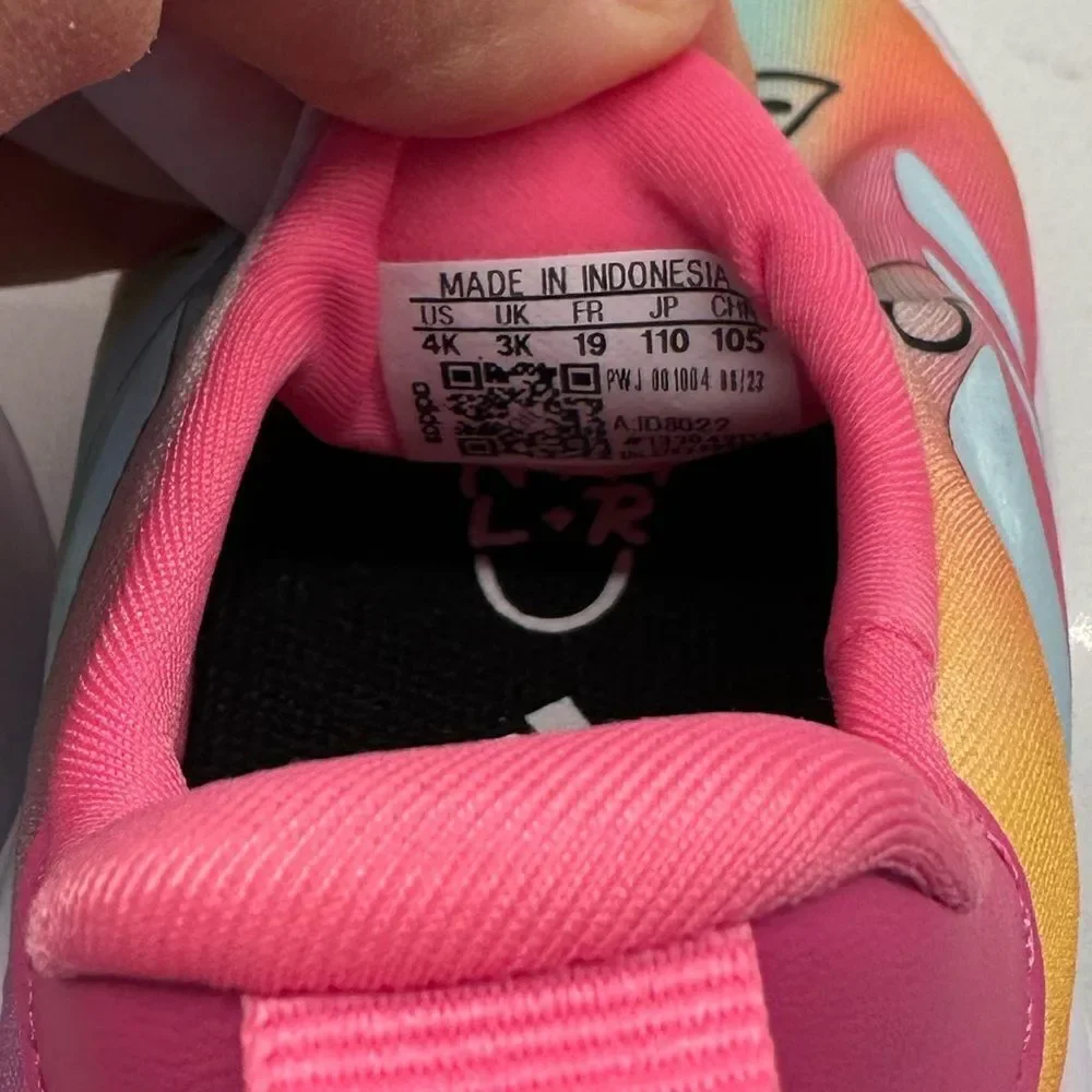 Infant Disney adidas monofit Minnie Mouse. Size 4. Never worn. - Picture 3 of 8